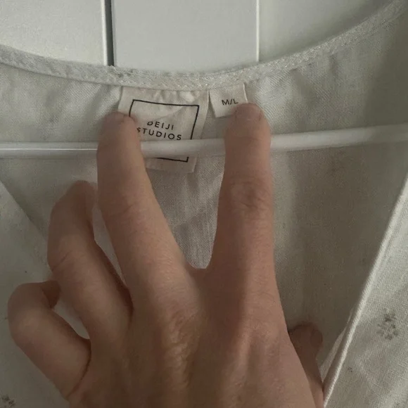 DEIJI STUDIOS AWAY DRESS - Picture 3 of 4